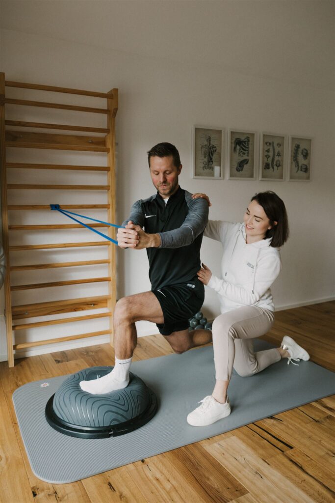 Physio?Elisabeth Kern